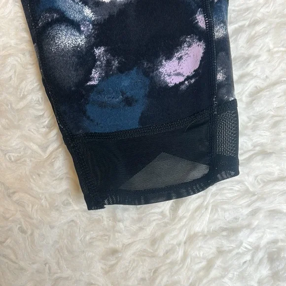 New Balance Multicolored Mesh Leggings - Picture 5 of 13
